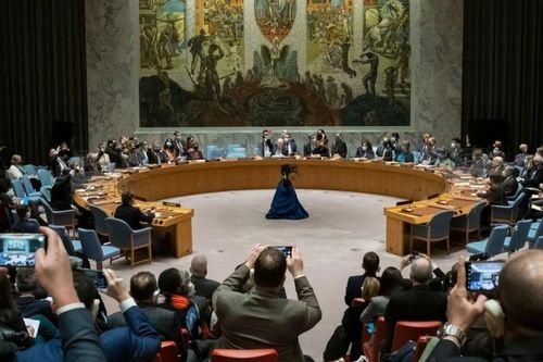 Nga tấn công tên lửa Oreshnik ở Ukraine: HĐBA họp khẩn, Kiev nói 'phép thử' cho đồng minh