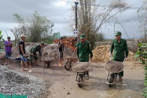 Thần tốc dựng lại mái ấm cho nhân dân trước thềm Tết Nguyên đán