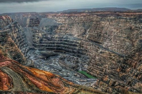 Phía sau việc Ukraine trao mỏ lithium chiến lược cho nhóm nhà đầu tư Mỹ