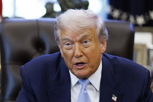 Tổng thống Mỹ Trump dọa tấn công Mexico