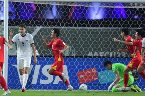 U23 Việt Nam thắng kịch tính Kyrgyzstan 2-1: Bản lĩnh của thầy trò Kim Sang-sik