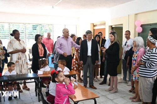 Tình hữu nghị Việt Nam-Cuba tiếp tục đơm hoa trong lĩnh vực giáo dục