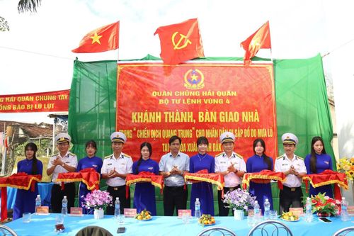 Hải quân khánh thành 8 căn nhà cho các hộ dân hai tỉnh Khánh Hòa, Đắk Lắk