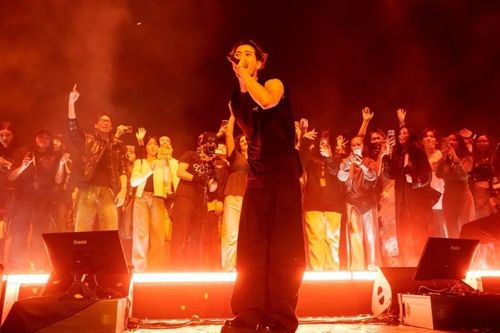 Concert của một nam ca sĩ nổi tiếng bị điều tra