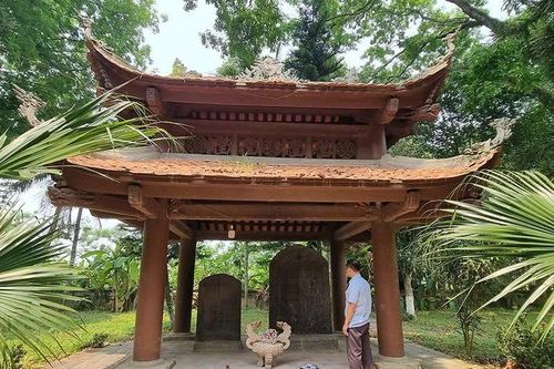 Phùng Khắc Khoan với xứ Thanh