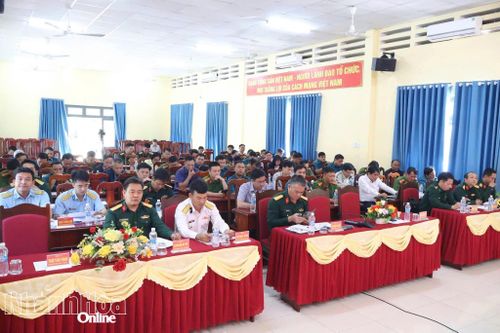 Ban Chỉ huy Phòng thủ khu vực 3 - Cam Lâm tổ chức hội nghị hiệp đồng giao, nhận quân năm 2026
