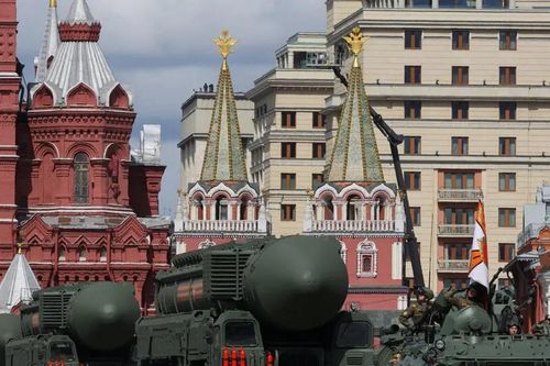 Nga phóng tên lửa đạn đạo Oreshnik nhắm vào mục tiêu sát biên giới NATO