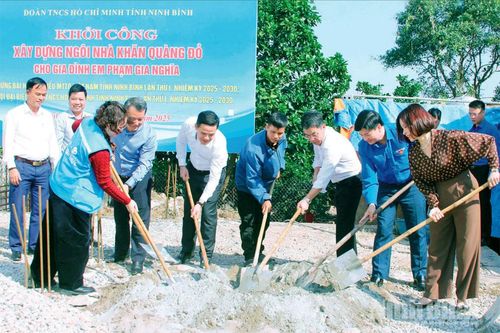 Phát huy sức trẻ của quê hương trong kỷ nguyên mới