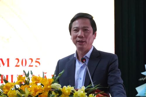 Thu ngân sách năm 2025 đạt hơn 11,8 nghìn tỉ đồng