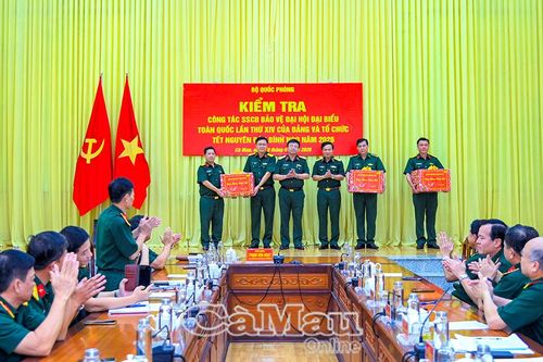 Lực lượng vũ trang tỉnh Cà Mau sẵn sàng bảo vệ Đại hội XIV của Đảng