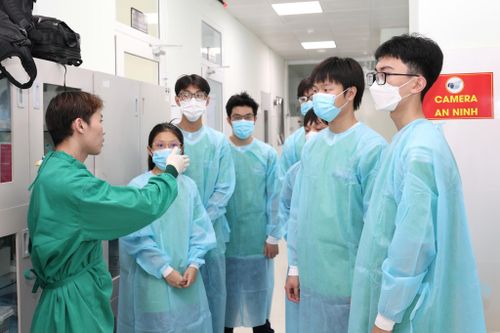 Mức học phí các trường đào tạo Y khoa tại TP.HCM ra sao?