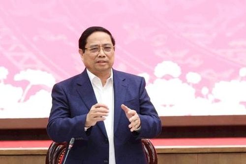 Thủ tướng: Hà Nội thực hiện tốt các nhiệm vụ làm xoay chuyển tình thế và chuyển đổi trạng thái