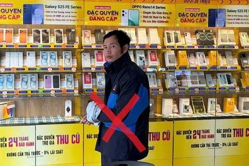 Nửa đêm đột nhập cửa hàng Thế Giới Di Động trộm nhiều điện thoại đắt tiền