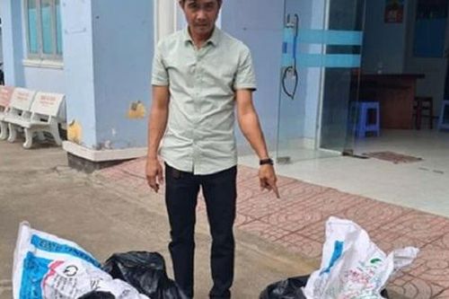 Ngăn chặn 3 bao tải thuốc tân dược không rõ nguồn gốc đang trên đường đến TPHCM