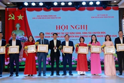 Bệnh viện Đa khoa TP Vinh: Phấn đấu đạt tiêu chí bệnh viện chuyên sâu