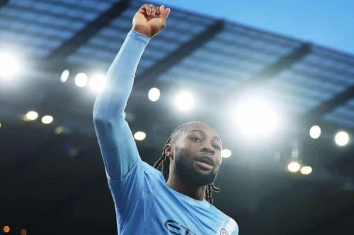 Man City thắng 10-1 trong ngày 10-1