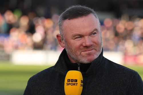 Rooney nghẹn ngào khi chứng kiến em trai tạo địa chấn