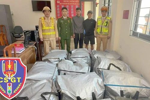 Thanh Hóa: Tạm giữ hàng hóa không có giấy tờ hợp pháp