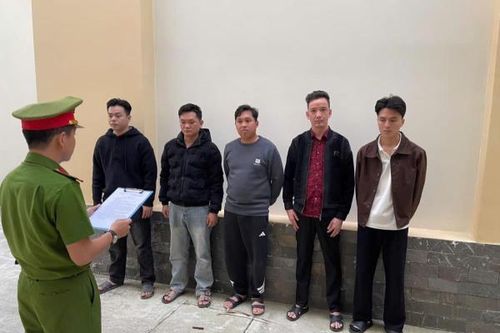 Khởi tố 5 đối tượng cho vay lãi nặng, thu lợi bất chính hơn 1,3 tỷ đồng