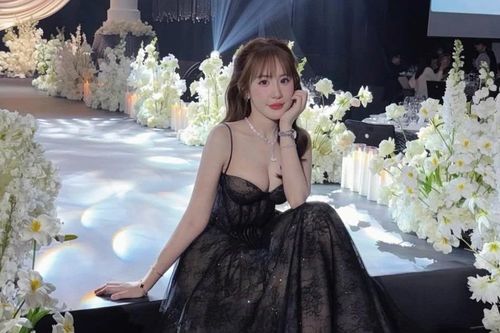 'Hot girl bi-a' Lê Tuyết Anh lên đồ đi ăn cưới xinh đẹp rạng ngời