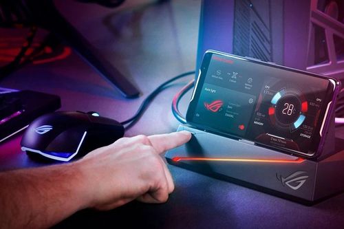 ASUS nói lời chia tay smartphone, người dùng Việt tiếc nuối