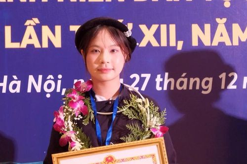 'Ngã rẽ' bất ngờ của nữ sinh người Tày