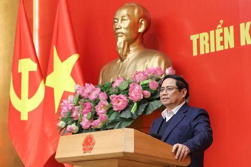 Thủ tướng: Phấn đấu hoàn thành toàn diện, đạt kết quả cao nhất các chỉ tiêu, nhiệm vụ năm 2026