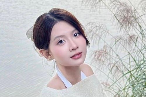 Chang Mây: 'Nàng thơ' mới của phim Việt giờ vàng VTV