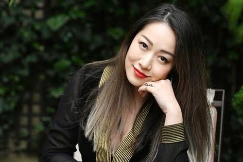 Hoa hậu Ngô Phương Lan có dòng dõi danh thần, cuộc sống kín tiếng ở tuổi U40