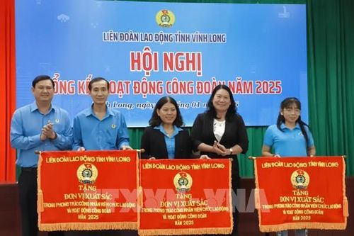 Từ 'Tết sum vầy' đến Công đoàn số ở Vĩnh Long