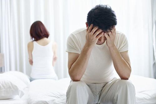 Chồng ngoại tình với người phụ nữ có gia đình, sinh con gái riêng, gây sốc khi tuyên bố một câu lạnh lùng