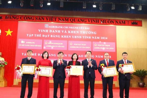 Phấn đấu tăng trưởng tín dụng 20%, ưu tiên nguồn vốn cho doanh nghiệp và hợp tác xã