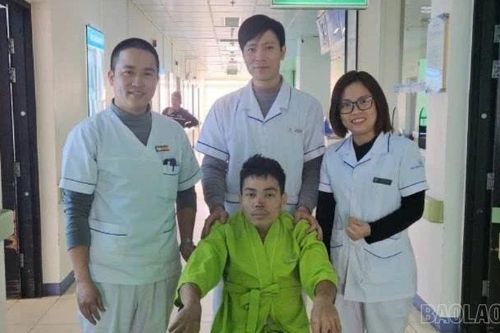 Phẫu thuật thành công ca chỉnh gù cột sống nặng