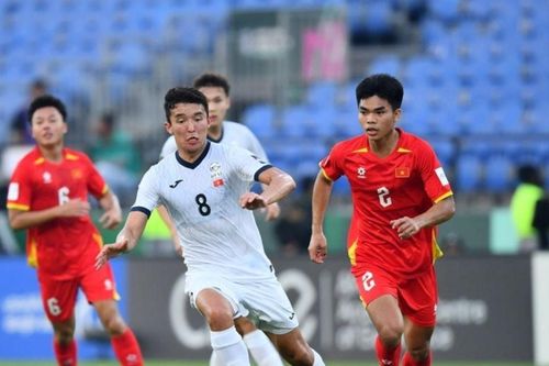 U23 Việt Nam thắng kịch tính Kyrgyzstan: Tranh cãi VAR và bản lĩnh trên chấm 11m