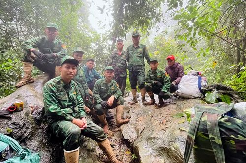 Đón xuân trên đường tuần tra