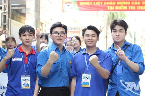 Chàng sinh viên báo chí lan tỏa ngọn lửa tình nguyện