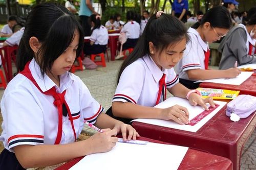 Xây dựng môi trường giáo dục toàn diện cho thanh thiếu nhi
