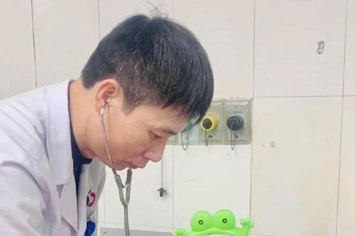 Cứu sống ca viêm não tủy hiếm gặp ở trẻ nhờ lọc máu thay huyết tương