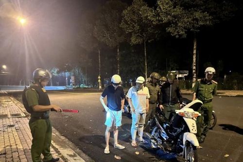 Những bước chân thầm lặng giữ bình yên phố phường