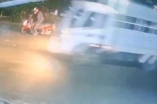 Điều tra vụ xe tải cán cụ ông tử vong rồi rời khỏi hiện trường