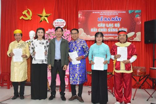 Ra mắt Câu lạc bộ Bài chòi Sông Hàn