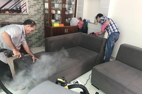 Giá dọn nhà theo giờ, giặt sofa 2026 ra sao?