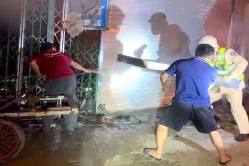 Kịp thời cứu nhiều người trong vụ cháy