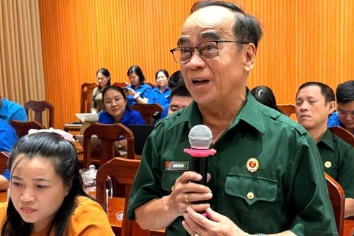 Lấy ý kiến cử tri nơi công tác người được giới thiệu ứng cử ĐBQH khóa XVI và HĐND TPHCM khóa XI