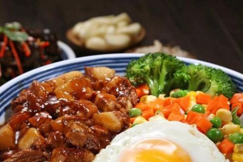 4 loại thực phẩm 'quen mặt', càng ăn càng hại thận
