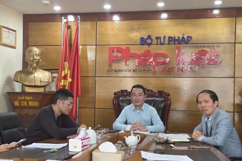 Chi bộ Khối Hành chính - Báo Pháp luật Việt Nam: 'Siết chặt' kỷ luật thông tin, tạo khí thế mới ngay từ đầu năm