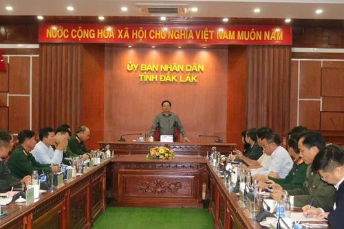 Phó Thủ tướng: Sớm ổn định đời sống nhân dân vùng lũ Đắk Lắk