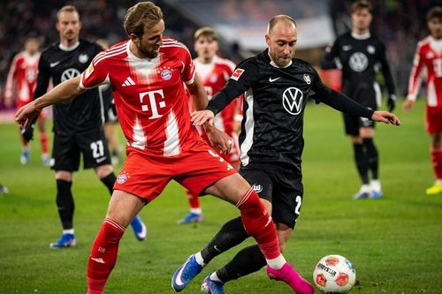 Harry Kane sáng rực, Bayern Munich thắng trận 8-1