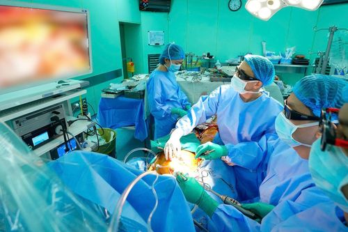 Ca mổ tim đặc biệt bằng kỹ thuật lần đầu tiên thực hiện tại Việt Nam
