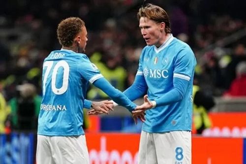Scott McTominay lập cú đúp giúp Napoli cầm chân Inter Milan tại San Siro